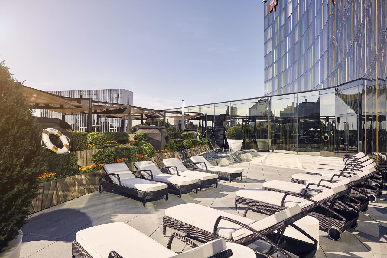 Отель Hilton Tallinn Park Таллин-17